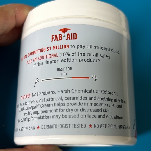 🖤First Aid Beauty Ultra Repair® Cream Intense Hydration - Picture 3 of 6